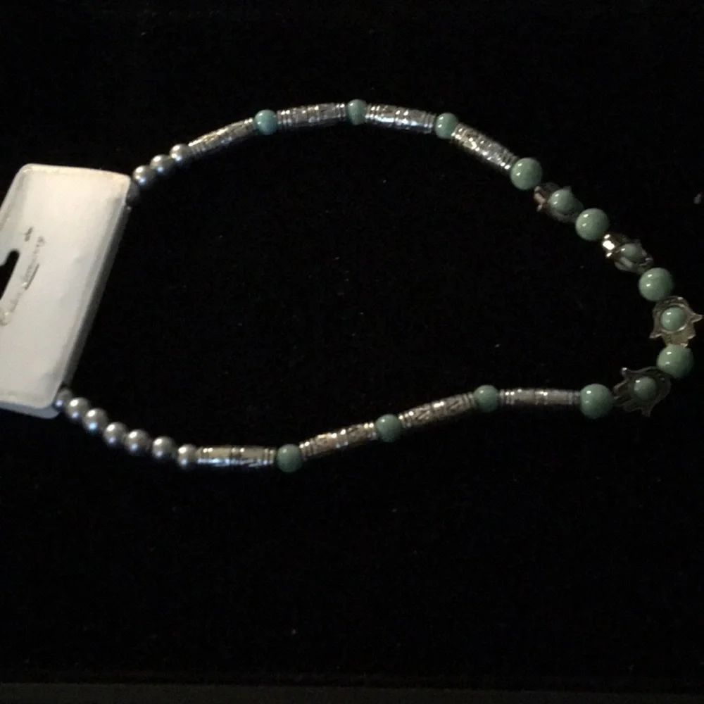 NWT Hamsa Hand/Hand of Fatima Choker Necklace - Picture 2 of 4